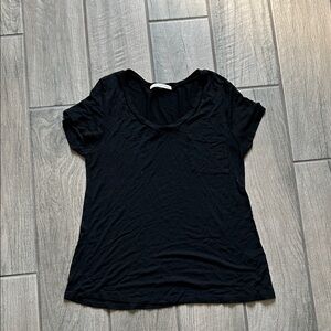 Active Basic Black Scoop Neck Pocket Tee